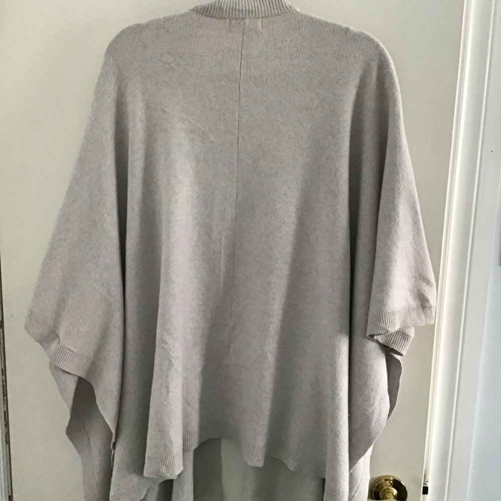 ARITZIA Golden by TNA Roohan Grey Knit Oversized Cardigan Size XXS/XS - Picture 2 of 7